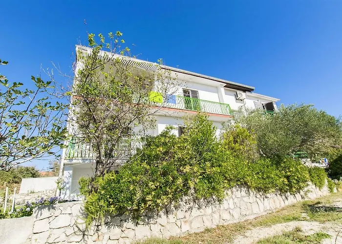 Apartments Milena