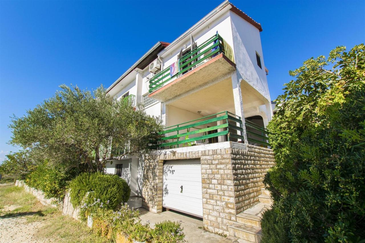 Apartment Milena Rtina